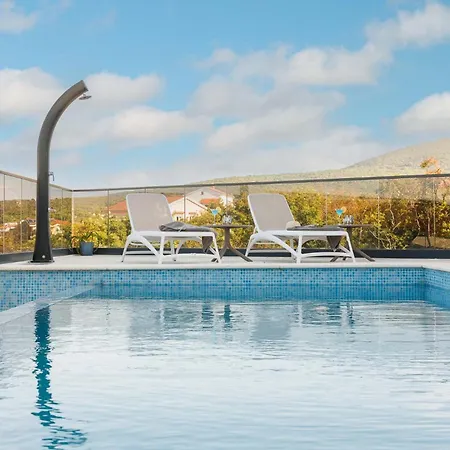Sunset I With Private Pool And Beautiful Sea View *