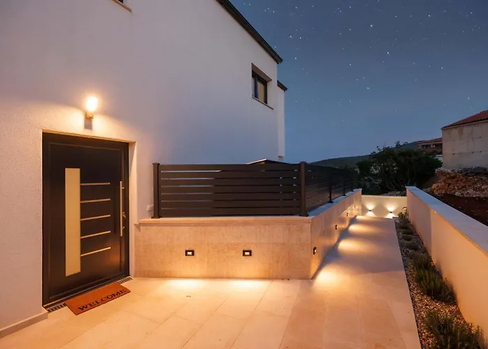 Sunset I With Private Pool And Beautiful Sea View