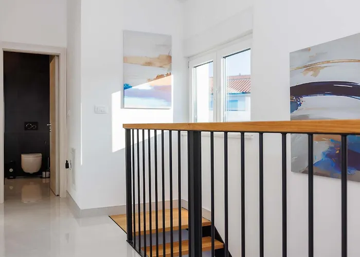Sunset I With Private Pool And Beautiful Sea View Willa Vrbnik (Primorje-Gorski Kotar)