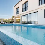 Sunset I With Private Pool And Beautiful Sea View Vrbnik (Primorje-Gorski Kotar)