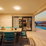 Villa Sunset I With Private Pool And Beautiful Sea View *